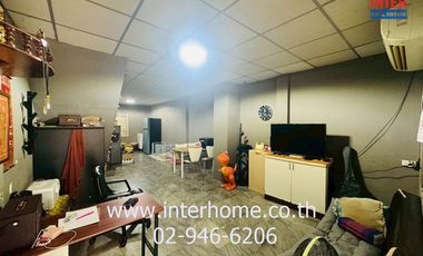 2-storey townhouse, 18 sq m, Sathorn Village, next to Lotus Rangsit, Soi Rangsit-Nakhon Nayok 73, Rangsit-Nakhon Nayok Road, Thanyaburi, Pathum Thani