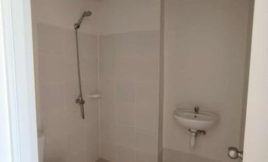 FOR SALE STUDIO UNIT WITH CLEAN TITLE IN SYMFONI NICHOLS ALTO TOWER 1