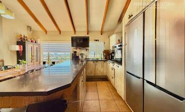 LOS ANDES - VENDE CASA 3D 2B PISCINA - COND. JACARANDA