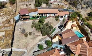 LOS ANDES - VENDE CASA 3D 2B PISCINA - COND. JACARANDA