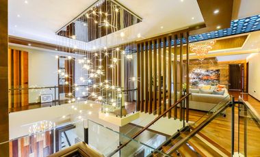 Modern, Luxurious, Brand New 6-Bedroom House For Sale at Multinational Village, Paranaque