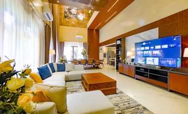 Modern, Luxurious, Brand New 6-Bedroom House For Sale at Multinational Village, Paranaque