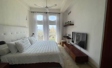 Refugio Colonial con Jacuzzi y Vista al Mar