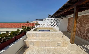 Refugio Colonial con Jacuzzi y Vista al Mar