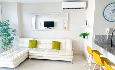 Apartamento de Lujo con Balcón al Mar