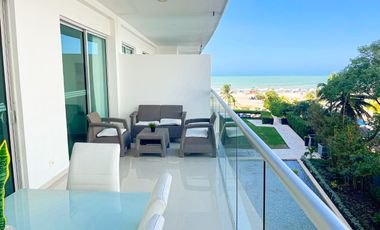 Apartamento de Lujo con Balcón al Mar