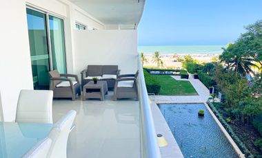 Apartamento de Lujo con Balcón al Mar