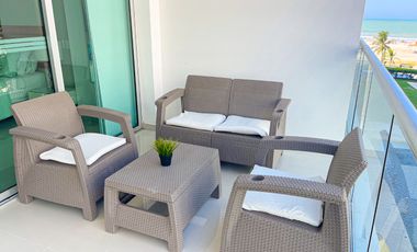 Apartamento de Lujo con Balcón al Mar