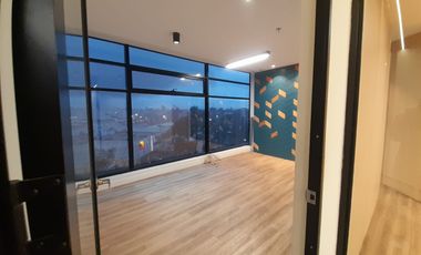 ARRIENDO OFICINA EDIFICIO GRADECO BUSINESS PLAZA - BOGOTÁ