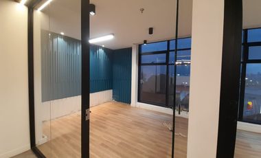 ARRIENDO OFICINA EDIFICIO GRADECO BUSINESS PLAZA - BOGOTÁ