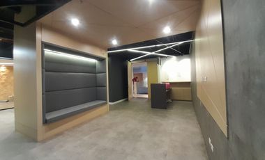 ARRIENDO OFICINA EDIFICIO GRADECO BUSINESS PLAZA - BOGOTÁ