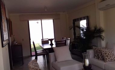 Alquilo casa en Ciudad Celeste