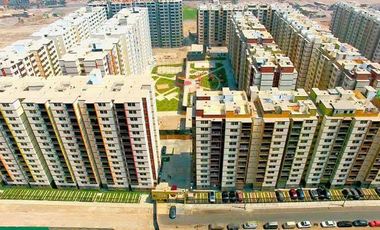 CASA COMO TERRENO FRENTE A LOS CONDOMINIOS