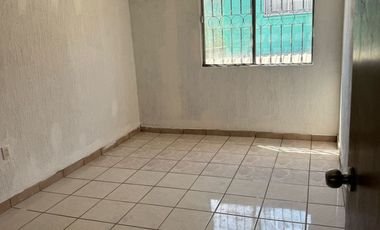 Casa en Venta en Av. Río Blanco Bosques del Cipres, Zapopan, Jal.