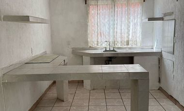 Casa en Venta en Av. Río Blanco Bosques del Cipres, Zapopan, Jal.