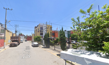CASA DE RECUPERACIÓN BANCARIA EN CALLE SIERRA DE LA PLATA, FRACC. JOYAS DE CUAUTITLAN, CUAUTITLAN, EDO MEX. ¡NO SE ACEPTAN CRÉDITOS!