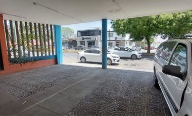 Excelente Local en Renta sobre Av. Reforma