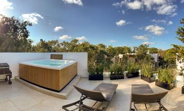 Casa con alberca, jacuzzi, doble altura, en venta, Cd. Mayakoba, Playa del Carmen