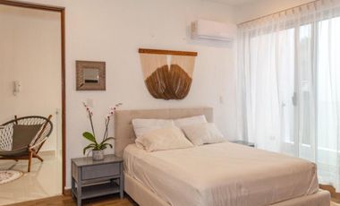Casa con alberca, jacuzzi, doble altura, en venta, Cd. Mayakoba, Playa del Carmen