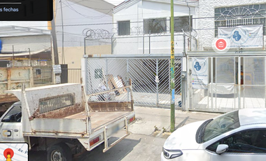 EXCELENTE OPORTUNIDAD TU CASA  O BODEGA EN AV. RIO NILO 2123 LOMAS DEL PARADERO EN GDL,  PRECIO ESPECIAL  $933,000