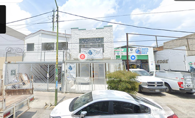 EXCELENTE OPORTUNIDAD TU CASA  O BODEGA EN AV. RIO NILO 2123 LOMAS DEL PARADERO EN GDL,  PRECIO ESPECIAL  $933,000