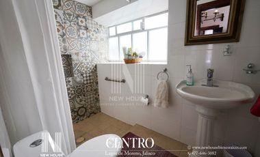 CASA EN VENTA UBICADA EN LAGOS DE MORELOS, JALISCO.