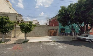 Casa 🏡 de oportunidacd en C. Jericó 45, Romero Rubio, 15400 Ciudad de México, CDMX, México✨💵