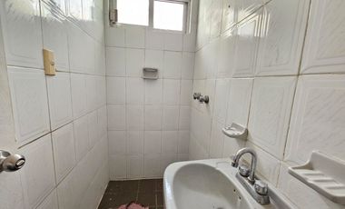 VENDO CASA EN LAS FRACC LAS BRISAS VERACRUZ EN ESQUINA