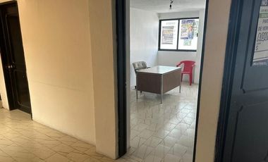 RENTA  de EDIFICIO en FELIPE BERRIOZABAL,Toluca ($20,000 por piso)