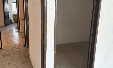 RENTA  de EDIFICIO en FELIPE BERRIOZABAL,Toluca ($20,000 por piso)