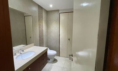 vendo dpto  Elias Aparicio la planicie la molina $245,000