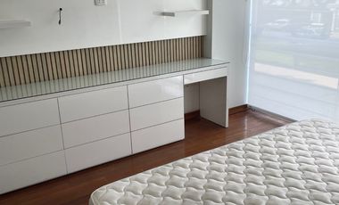 alquilo amoblado y equipado av la floresta surco $1200