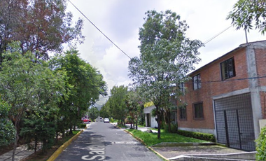 CASA EN VENTA EN LOMAS DE PADIERNA. CDMX. OPORTUNIDAD