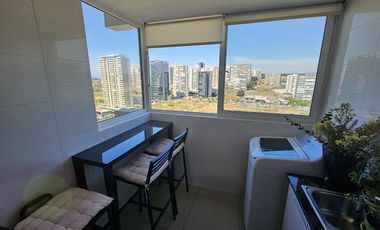Arriendo año corrido con o sin muebles en exclusivo edificio 2 estacionamientos.
