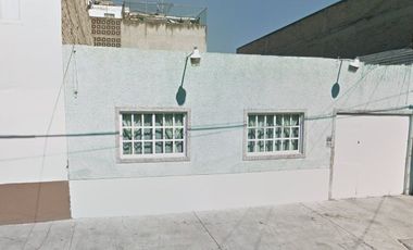 CASA EN VENTA EN COLONIA LIBERACION, AZCAPOTZALCO. OPORTUNIDAD DE REMODELACION