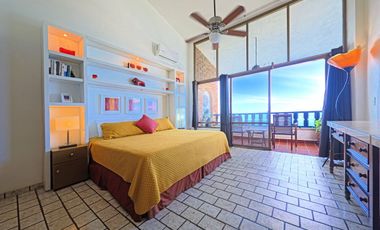 Oportunidad única a unos pasos de Playa Los Muertos