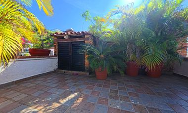 Oportunidad única a unos pasos de Playa Los Muertos