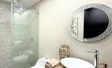Departamento en Ponceano, en venta, con patio cubierto