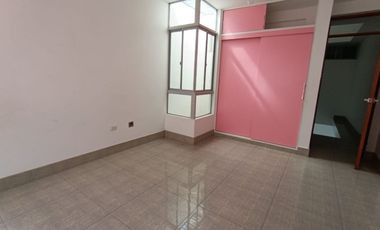 Se Alquila Departamento Duplex En Puente Blanco