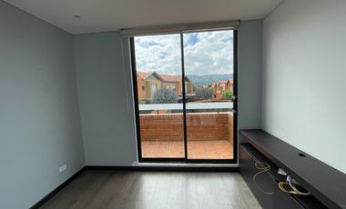 HERMOSA CASA EN VENTA - CIPRÉS HACIENDA FONTANAR