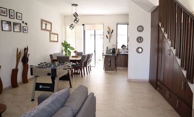 Casa amueblada y equipada en renta Hacienda Valbuena