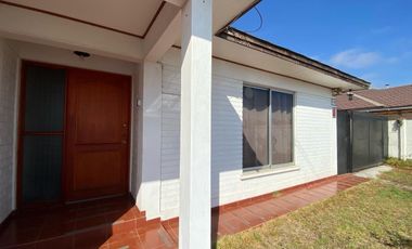 SE VENDE CASA AREYUNA 4D 2B, EXCELENTE PROPIEDAD - EN PARQUE RESIDENCIAL LA SERENA. (Se reciben ofertas)