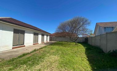 SE VENDE CASA AREYUNA 4D 2B, EXCELENTE PROPIEDAD - EN PARQUE RESIDENCIAL LA SERENA. (Se reciben ofertas)