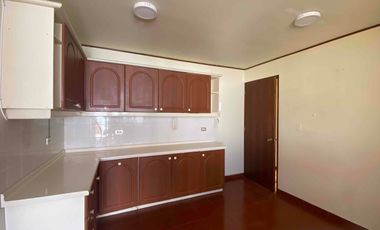 SE VENDE CASA AREYUNA 4D 2B, EXCELENTE PROPIEDAD - EN PARQUE RESIDENCIAL LA SERENA. (Se reciben ofertas)