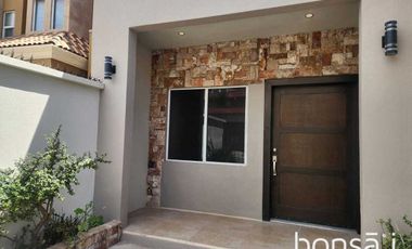 Casa en RENTA ubicada en Fracc. Privado Lomas De San Marino