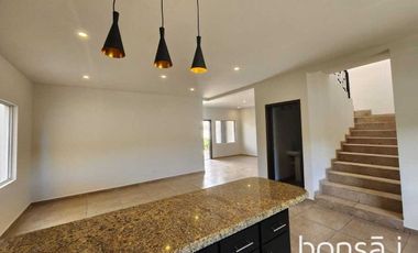 Casa en RENTA ubicada en Fracc. Privado Lomas De San Marino