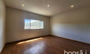 Casa en RENTA ubicada en Fracc. Privado Lomas De San Marino