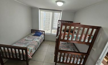 Arriendo depto. año corrido con o sin muebles.