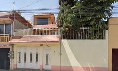 EXCELENTE PROPIEDAD EN UNA DE LAS MEJORES ZONAS DE NEZAHUALCOYOTL EDO MEX!!!