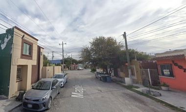 Sk18 - Casa En Venta En C. Maple, Los Bosques, Monclova, Coahuila (Remate Bancario))